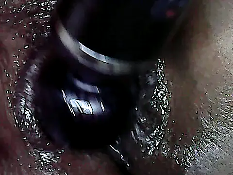 Snapshot of BLACKMAGICCCX chatting on 5, 10, 2025 BLACKMAGICCCX online show from 5, 10, 2025