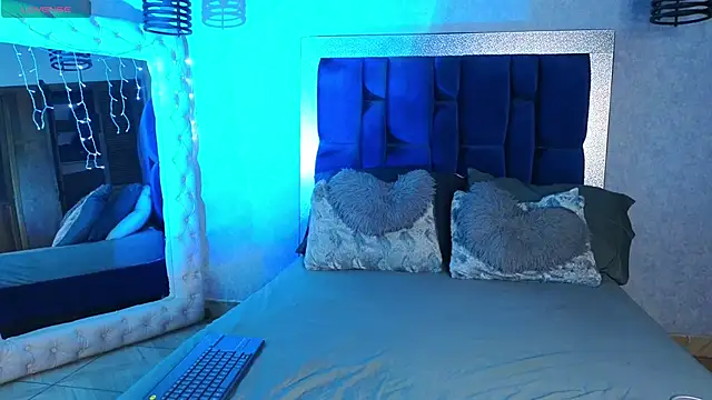 Snapshot of ashley_brend chatting on 13, 9, 2025 ashley brend online show from 13, 9, 2025