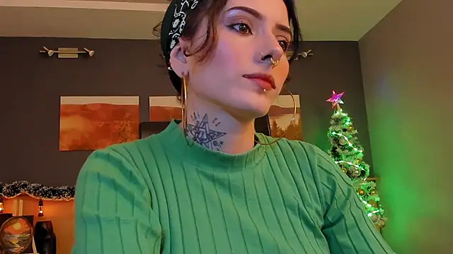 LiliJones  online show from 5, 12, 2024