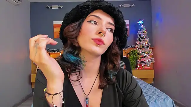 LiliJones  online show from 7, 12, 2024