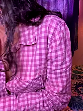 LiliJones  online show from 20, 11, 2025