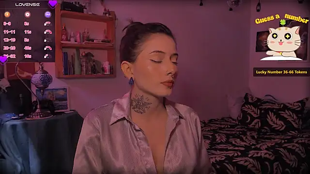 Snapshot of LiliJones_ chatting on 11, 3, 2026 LiliJones online show from 11, 3, 2026