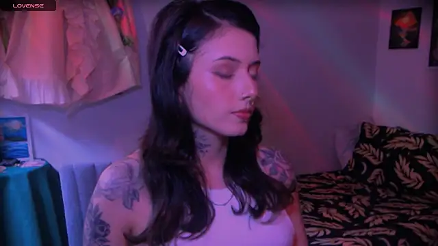 Snapshot of LiliJones_ chatting on 24, 3, 2026 LiliJones online show from 24, 3, 2026