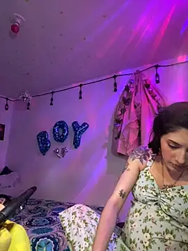 LiliJones  online show from 26, 5, 2026
