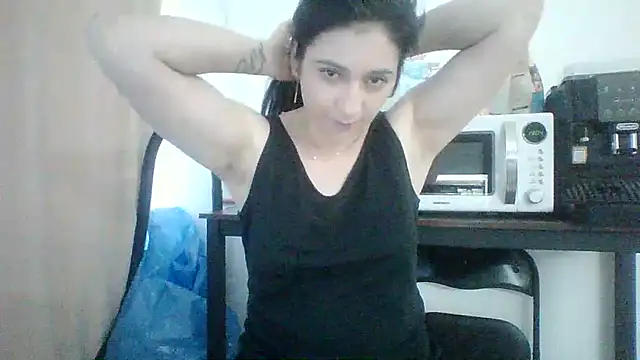 Snapshot of davenmichelle00 chatting on 2, 6, 2026 davenmichelle00 online show from 2, 6, 2026