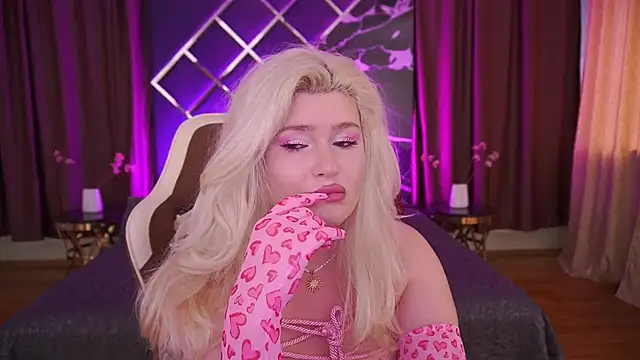 CocoSecretss online show from 25, 2, 2026