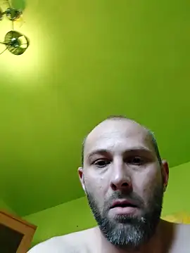 Snapshot of Piter9023 chatting on 27, 4, 2026 Piter9023 online show from 27, 4, 2026
