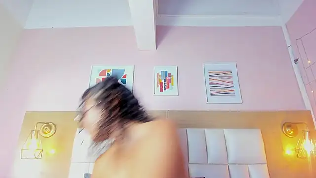 Dollar-girl online show from 10, 3, 2025