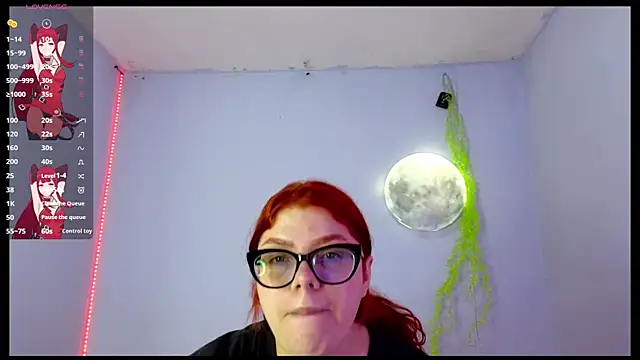 lucie nicolls online show from 4, 2, 2025