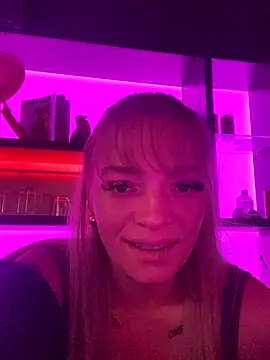 LizzyLush  online show from 18, 9, 2025