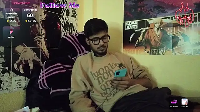 just fucks online show from 9, 4, 2026