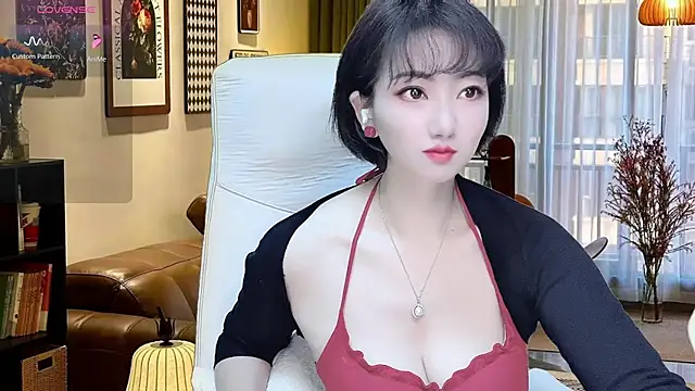 Mist lili online show from 10, 12, 2024