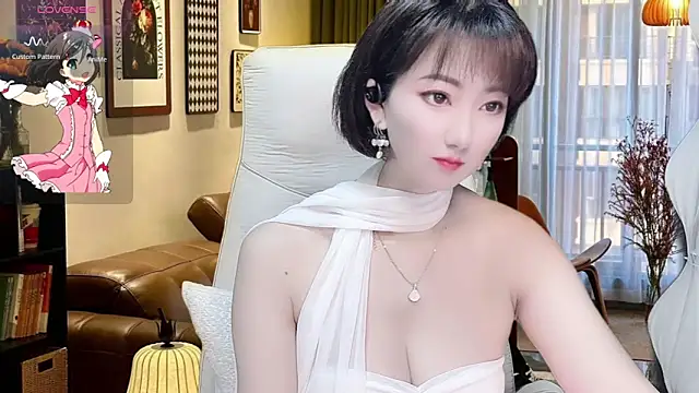 Mist lili online show from 12, 3, 2025