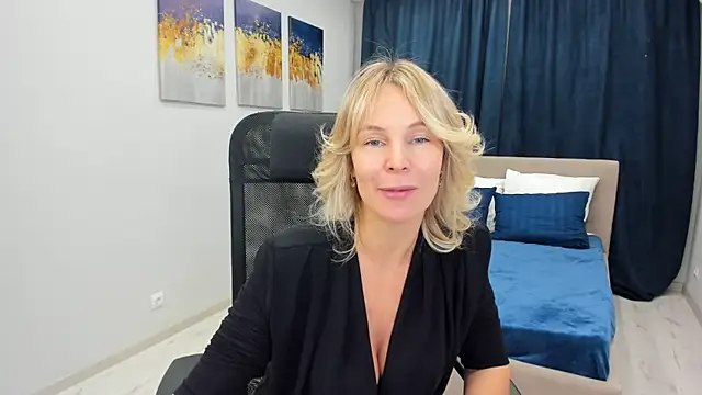 Sinty Devis online show from 18, 1, 2025
