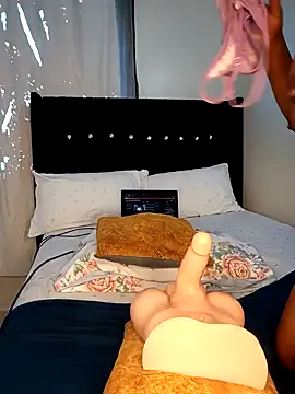 boobsnipplian online show from 16, 12, 2024