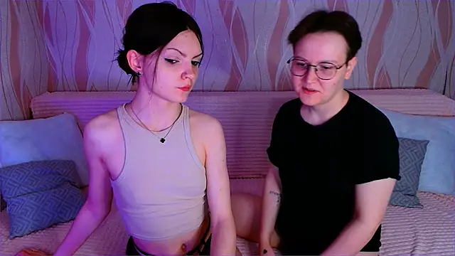  crazy baby  online show from 28, 5, 2026