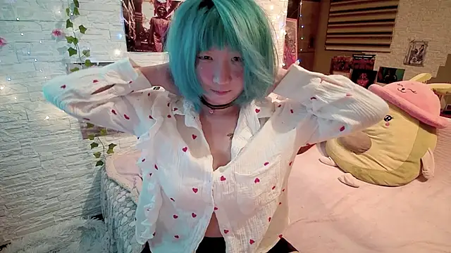 Akemilun online show from 13, 9, 2025