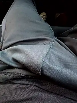 Snapshot of mjiyk1130 chatting on 4, 2, 2026 mjiyk1130 online show from 4, 2, 2026