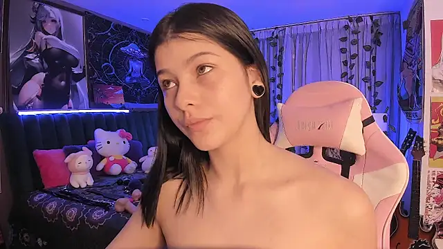 LanaKyutt online show from 7, 12, 2024