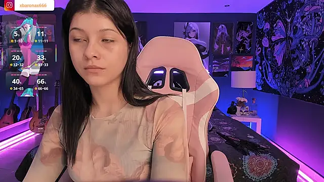 LanaKyutt online show from 12, 9, 2025