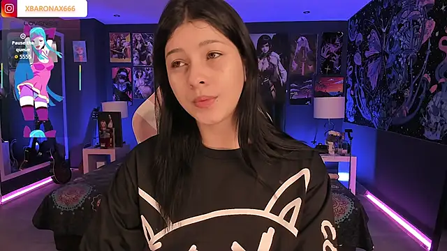 Snapshot of LanaKyutt chatting on 28, 11, 2025 LanaKyutt online show from 28, 11, 2025