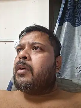 dirtybearr online show from 5, 3, 2025