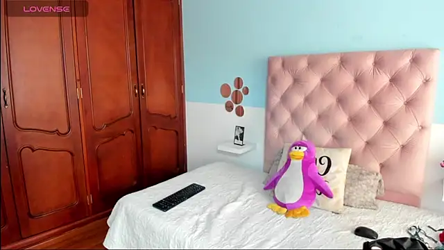  Sarahh 0 online show from 6, 12, 2024