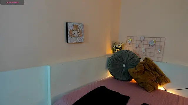  Sarahh 0 online show from 11, 9, 2025