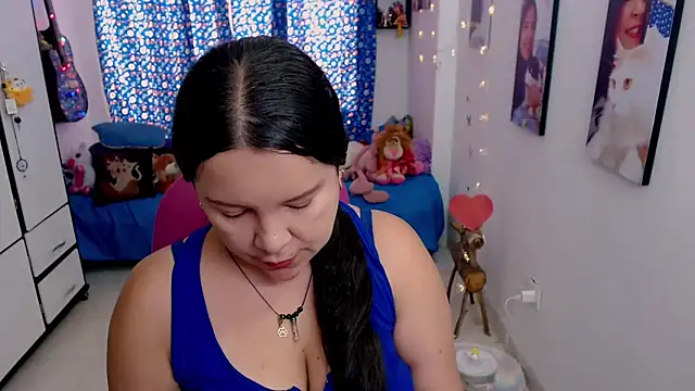 Snapshot of claryssa_ chatting on 5, 3, 2026 claryssa online show from 5, 3, 2026