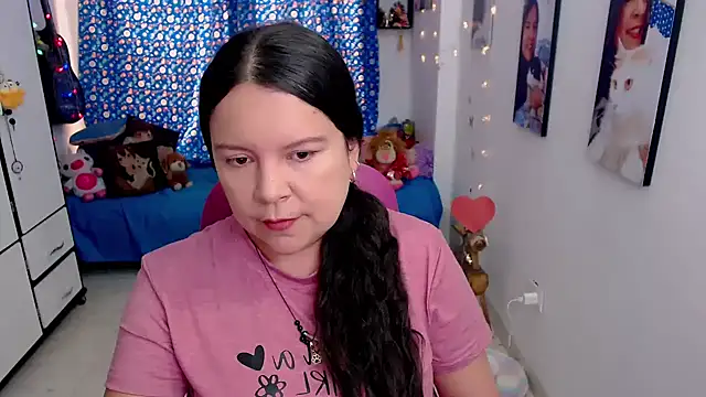 Snapshot of claryssa_ chatting on 7, 3, 2026 claryssa online show from 7, 3, 2026