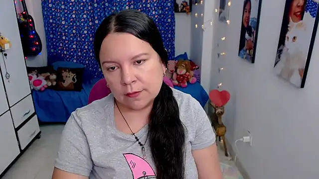 Snapshot of claryssa_ chatting on 25, 3, 2026 claryssa online show from 25, 3, 2026