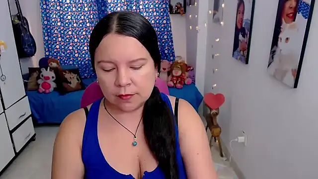 Snapshot of claryssa_ chatting on 28, 3, 2026 claryssa online show from 28, 3, 2026