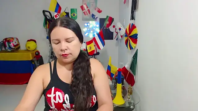 Snapshot of claryssa_ chatting on 10, 7, 2026 claryssa online show from 10, 7, 2026