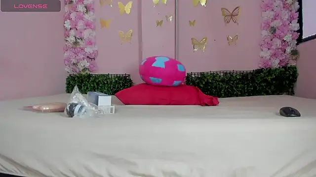 grandmother milf online show from 28, 5, 2026