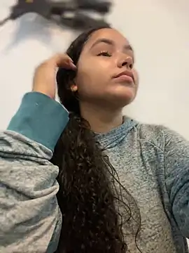 Snapshot of CurlyGirl_1 chatting on 13, 1, 2025 CurlyGirl 1 online show from 13, 1, 2025