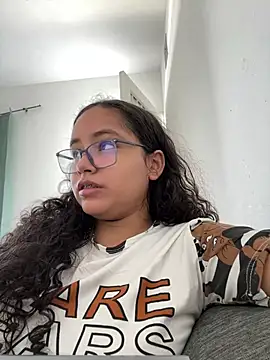 Snapshot of CurlyGirl_1 chatting on 26, 1, 2025 CurlyGirl 1 online show from 26, 1, 2025