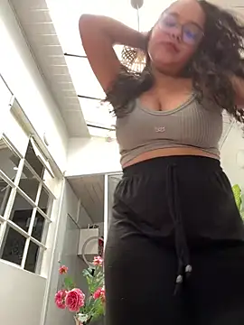 Snapshot of CurlyGirl_1 chatting on 20, 2, 2025 CurlyGirl 1 online show from 20, 2, 2025