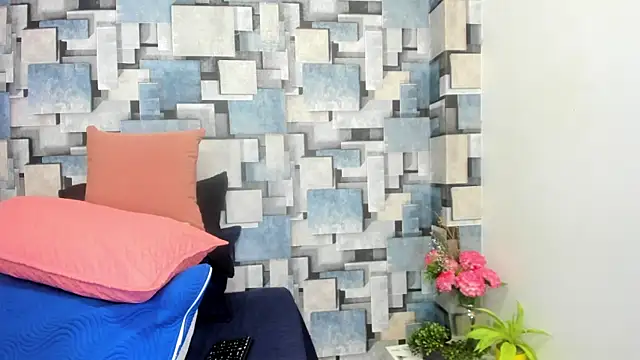 angel dthroatt online show from 13, 5, 2026