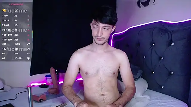 Snapshot of henry_diiaz chatting on 30, 10, 2025 henry diiaz online show from 30, 10, 2025