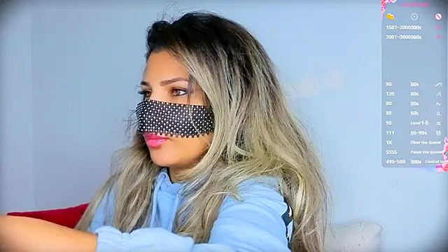 Snapshot of Turkish_Latina chatting on 3, 10, 2025 Turkish Latina online show from 3, 10, 2025