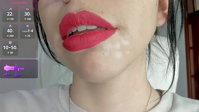 Snapshot of Katty_mouth chatting on 3, 12, 2024 Katty mouth online show from 3, 12, 2024