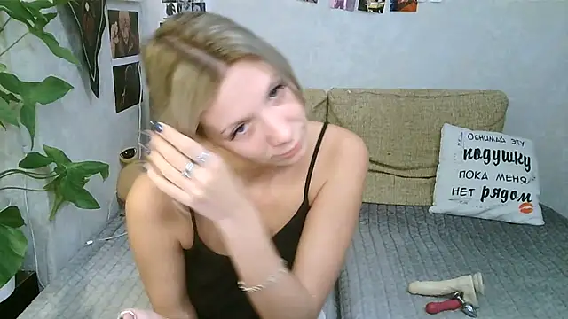 -GoldenGirl- online show from 13, 11, 2025