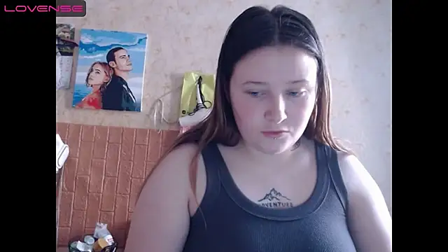 Snapshot of Light_Luna chatting on 9, 12, 2024 Light Luna online show from 9, 12, 2024