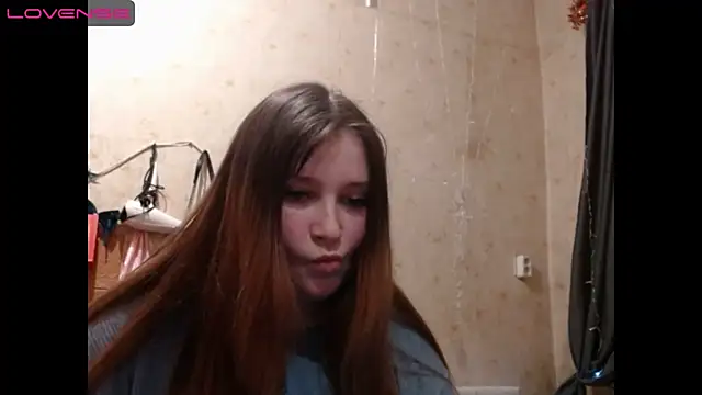 Snapshot of Light_Luna chatting on 22, 12, 2024 Light Luna online show from 22, 12, 2024