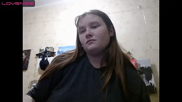 Snapshot of Light_Luna chatting on 26, 12, 2024 Light Luna online show from 26, 12, 2024