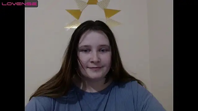 Snapshot of Light_Luna chatting on 6, 1, 2025 Light Luna online show from 6, 1, 2025