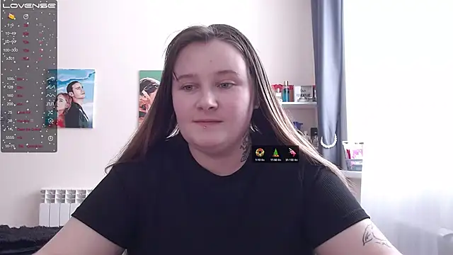 Snapshot of Light_Luna chatting on 13, 2, 2025 Light Luna online show from 13, 2, 2025