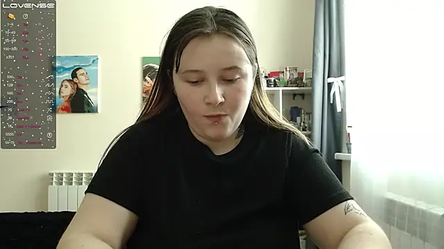 Snapshot of Light_Luna chatting on 28, 2, 2025 Light Luna online show from 28, 2, 2025