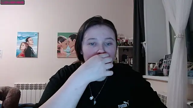 Snapshot of Light_Luna chatting on 7, 3, 2025 Light Luna online show from 7, 3, 2025