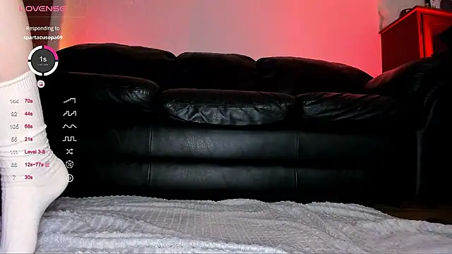 Snapshot of _alexanotitle chatting on 6, 2, 2026 alexanotitle online show from 6, 2, 2026